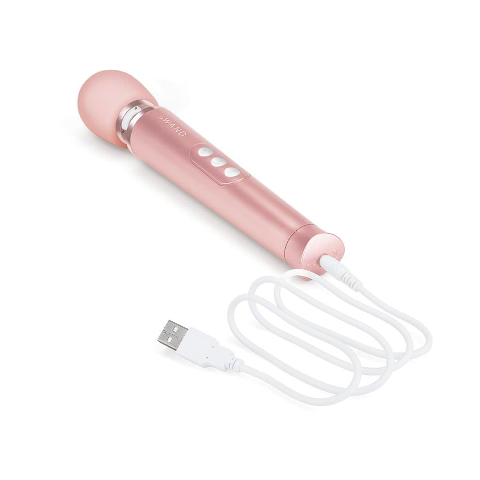 Le Wand Petite Gold Travel Rechargeable Wand